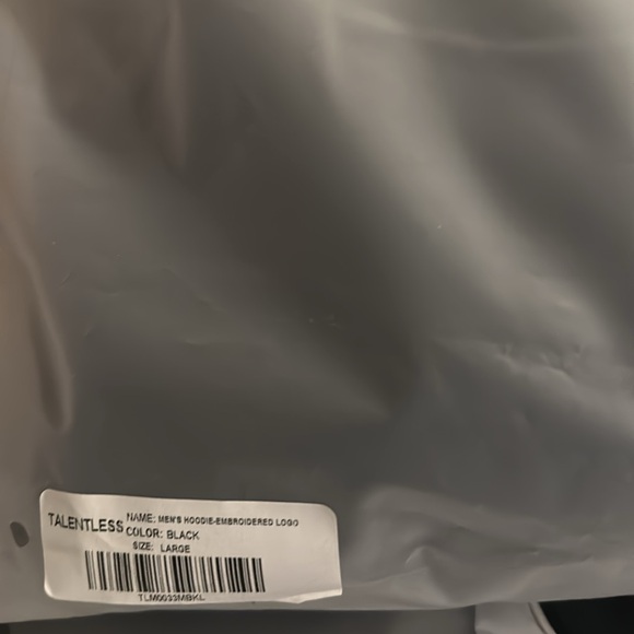 Talentless Black Sweatshirt NWT  Classic Pullover Hoodie Large - Picture 5 of 9